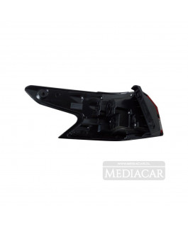FAROL TRASERO EXT RH VERSA FAROL TRASERO EXT RH VERSA