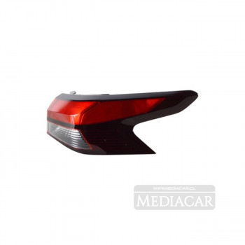 FAROL TRASERO EXT  RH VERSA