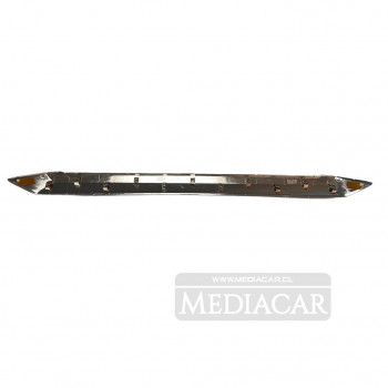 MOLDURA CAPOT NP300