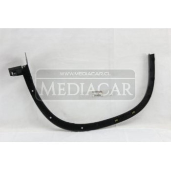 MOLDURA LATERAL LH C