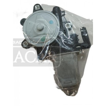 MOTOR ALZAVIDRIO TRASERO RH.